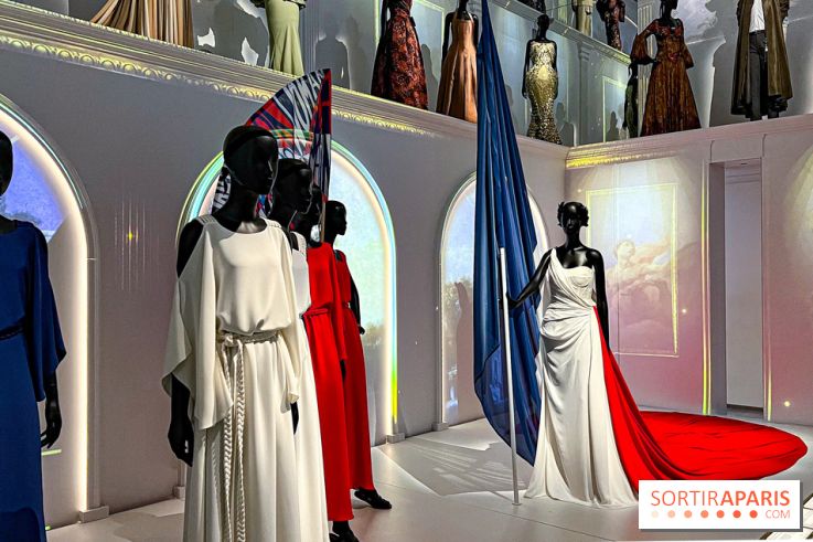 JO paris 2024 : Les tenues de scène de Lady Gaga, Aya Nakamura et Céline Dion exposées à la Galerie Dior