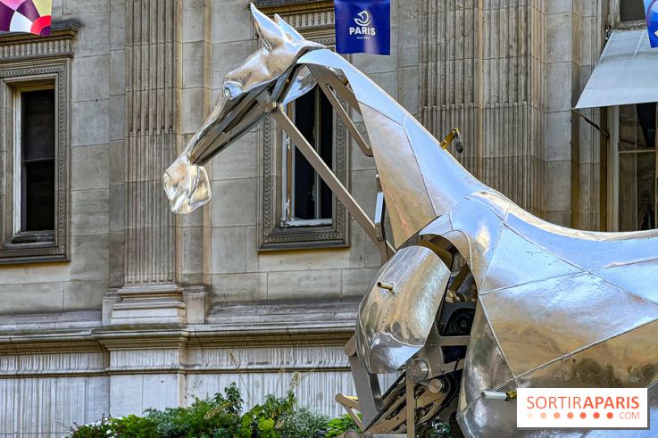 ZEUS, cheval métallique de la cérémonie d'ouverture des JO de Paris 2024 à l'Hôtel de Ville - image00019