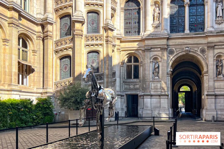 ZEUS, cheval métallique de la cérémonie d'ouverture des JO de Paris 2024 à l'Hôtel de Ville - image00029