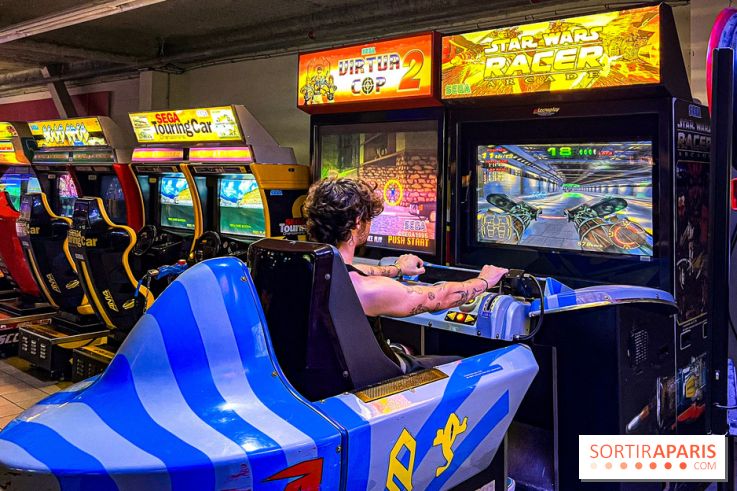 Musée Pop Central - voitures de cinéma et arcades vintage