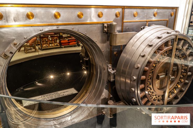 Le coffre fort historique du Monoprix des Champs-Elysées -  A7C1540