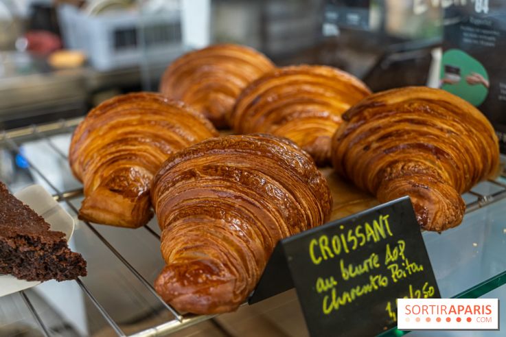 Emma Duvéré, le café - pâtisserie Paris 11 -  croissants