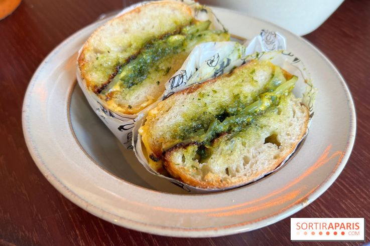 Stock - Grilled cheese pesto