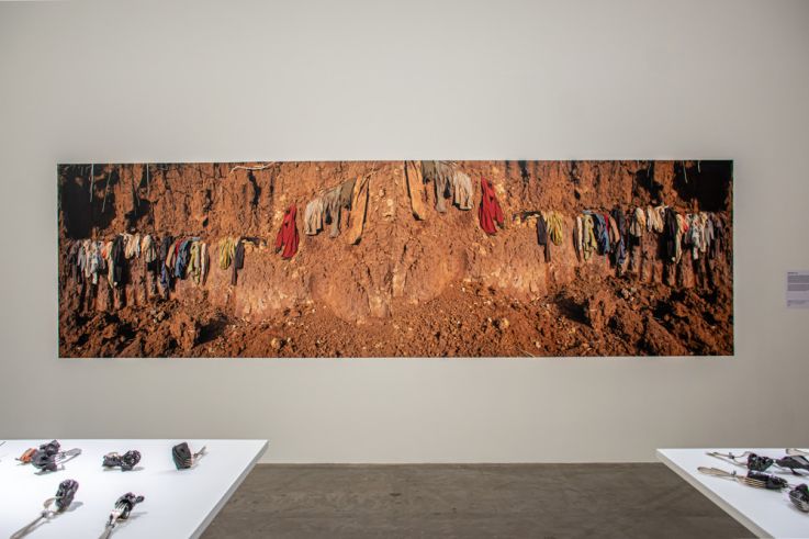 Exposition Praesentia de Myriam Mihindou au Palais de Tokyo - DSC 1638