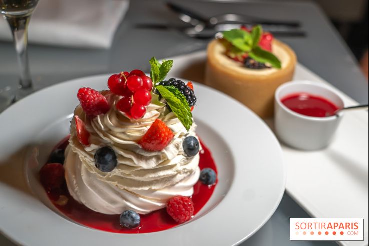 Le Georges, le restaurant-terrasse en rooftop du Centre Pompidou - les photos -  dessert - pavlova