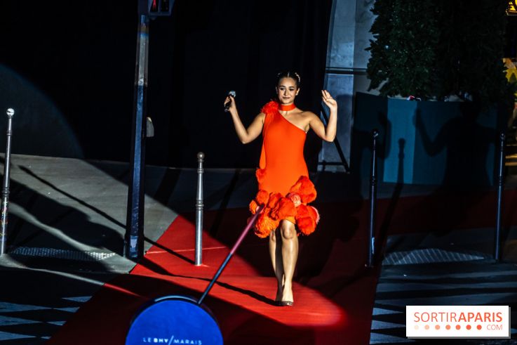 Inauguration des vitrines et décorations de Noël du BHV Marais 2024 avec Léna Mahfouf, Adriana Karembeu et Marc Lavoine -  A7C5883