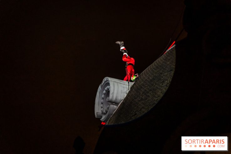 Inauguration des vitrines et décorations de Noël du BHV Marais 2024 avec Léna Mahfouf, Adriana Karembeu et Marc Lavoine -  A7C5920