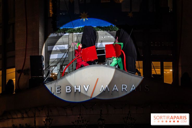 Inauguration des vitrines et décorations de Noël du BHV Marais 2024 avec Léna Mahfouf, Adriana Karembeu et Marc Lavoine -  A7C5939