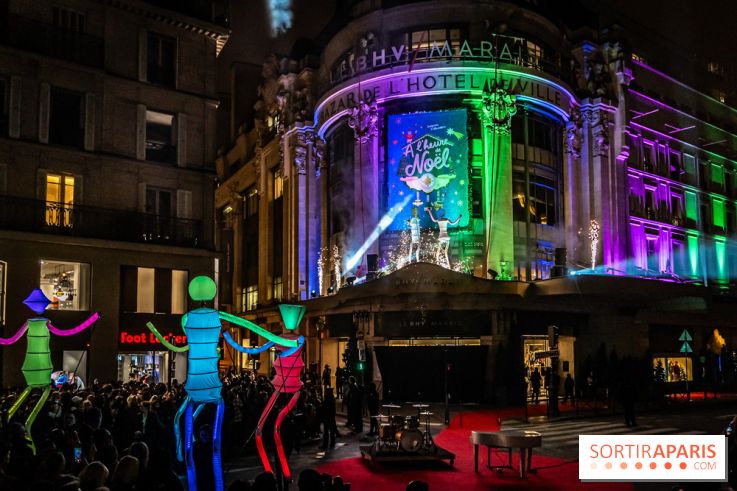 Inauguration des vitrines et décorations de Noël du BHV Marais 2024 avec Léna Mahfouf, Adriana Karembeu et Marc Lavoine -  A7C6033