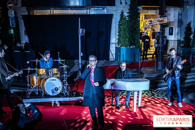 Inauguration des vitrines et décorations de Noël du BHV Marais 2024 avec Léna Mahfouf, Adriana Karembeu et Marc Lavoine -  A7C6051