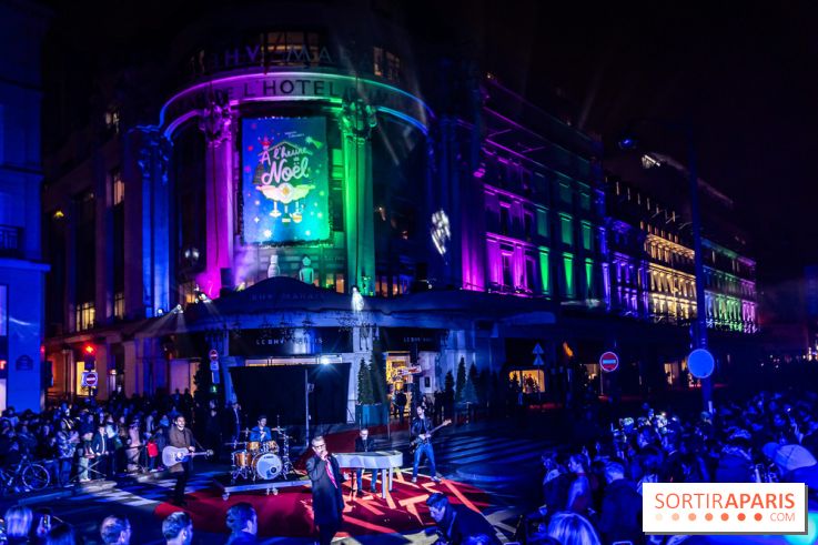 Inauguration des vitrines et décorations de Noël du BHV Marais 2024 avec Léna Mahfouf, Adriana Karembeu et Marc Lavoine -  A7C6095