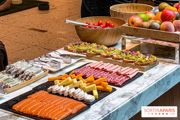 Le Doggy Brunch : le brunch gourmand entre chiens et maîtres à l'hôtel Kimpton Saint Honoré Paris - image00025