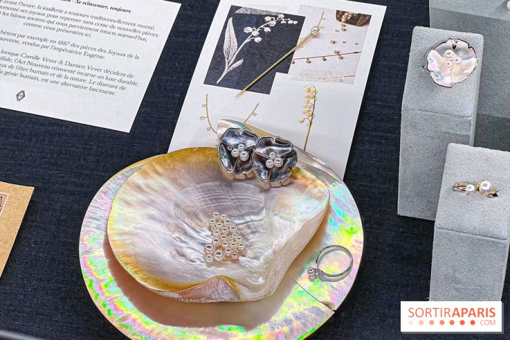 L'exposition gratuite des bijoux de la Maison de Haute-Joaillerie Vever rue de la Paix, à Paris