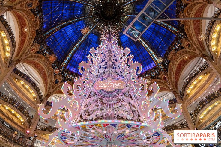 Le sapin de Noël des Galeries Lafayette 2024 -  A7C6486 Panorama