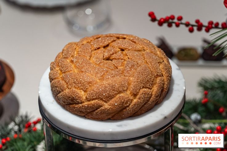 La Bûche de Noël 2024 et créations de Fête du Cheval Blanc par Maxime Frédéric et son équipe - galette des rois 2025