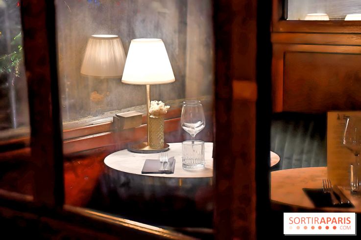 Le Wagon Bleu Paris, un restaurant insolite et festif aux accents corses