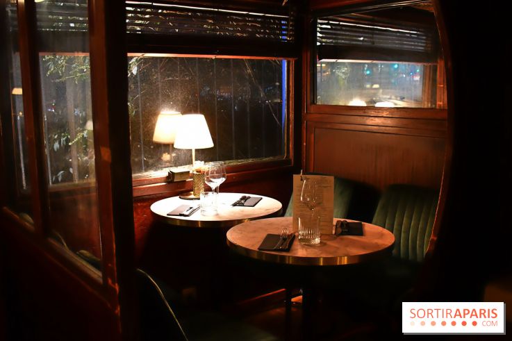 Le Wagon Bleu Paris, un restaurant insolite et festif aux accents corses