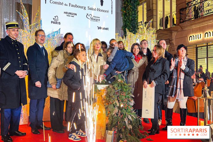 Les illuminations de Noël 2024 du Faubourg Saint Honoré avec Emmanuelle Béart - 2