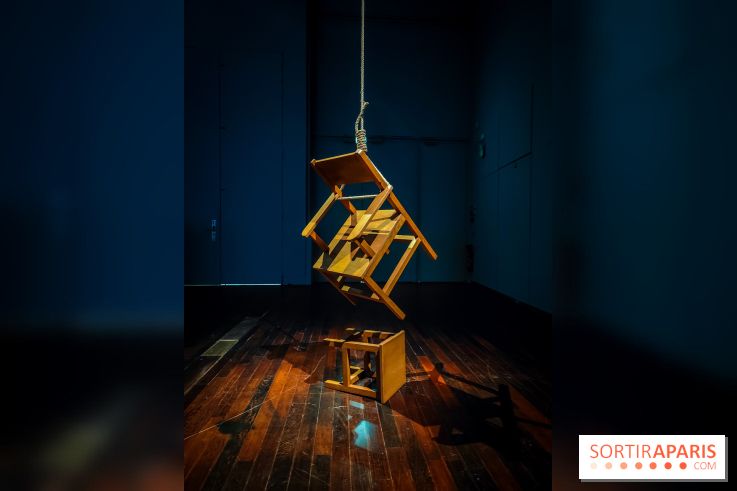 Exposition Faits divers : quand l'art contemporain raconte le crime au MAC-VAL - photos