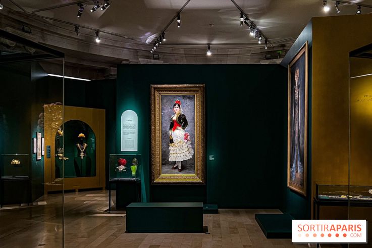 Bijoux de scène de l'Opéra de Paris : l'exposition de parures merveilleuses au Palais Garnier - IMG 2468 jpg