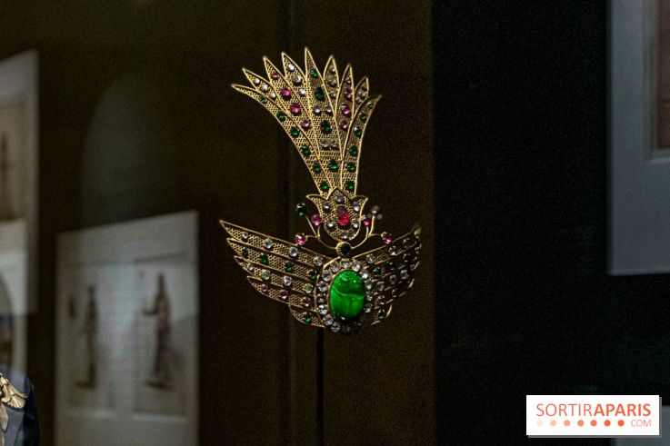 Bijoux de scène de l'Opéra de Paris : l'exposition de parures merveilleuses au Palais Garnier - IMG 2507 jpg