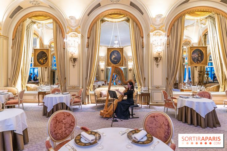 Le tea time Impérial de Noël du Ritz Paris, l'expérience exceptionnelle - les photos -  salon Marie-Louise - harpe