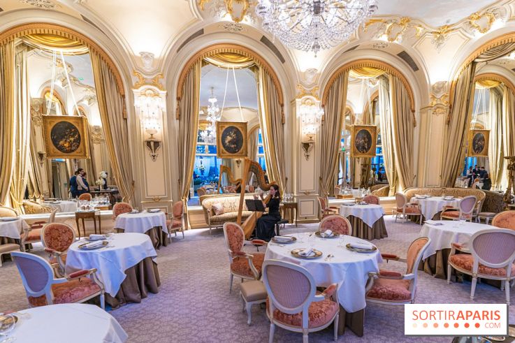 Le tea time Impérial de Noël du Ritz Paris, l'expérience exceptionnelle - les photos -  salon Marie-Louise - harpe