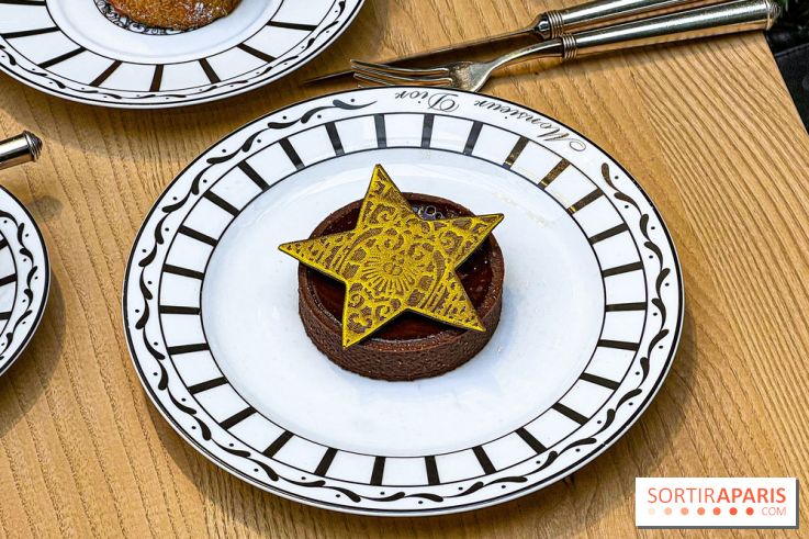 Le café éphémère Dior pour Noël 2024