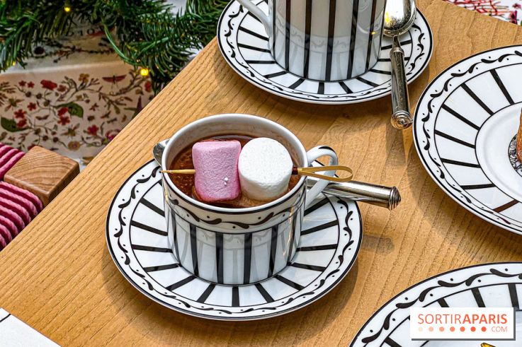 Le café éphémère Dior pour Noël 2024