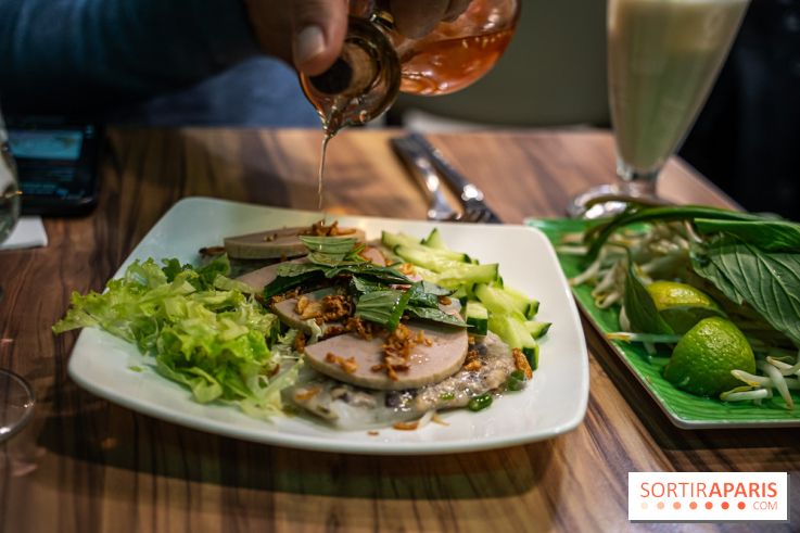 Pho Bom, le restaurant vietnamien, temple du pho et des nouilles Paris 13e -  banh cuon