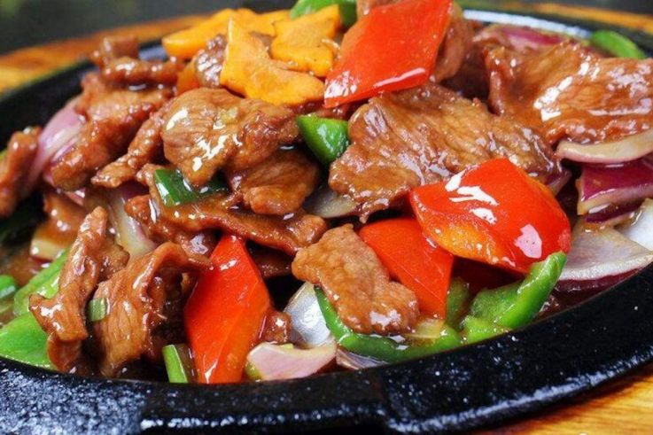 Etoile Gourmet Paris, une cuisine asiatique raffinée et traditionnelle avec le meilleur du Karaoké