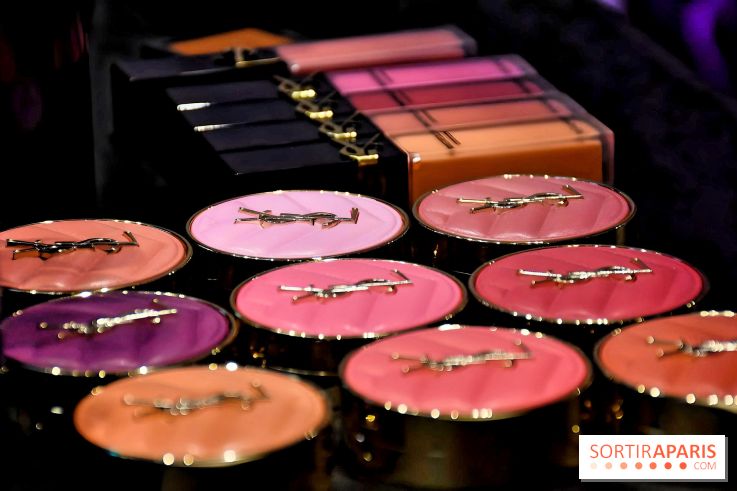 Le Pop-Up Store Yves Saint-Laurent Beauté à Pairs - IMG 5244