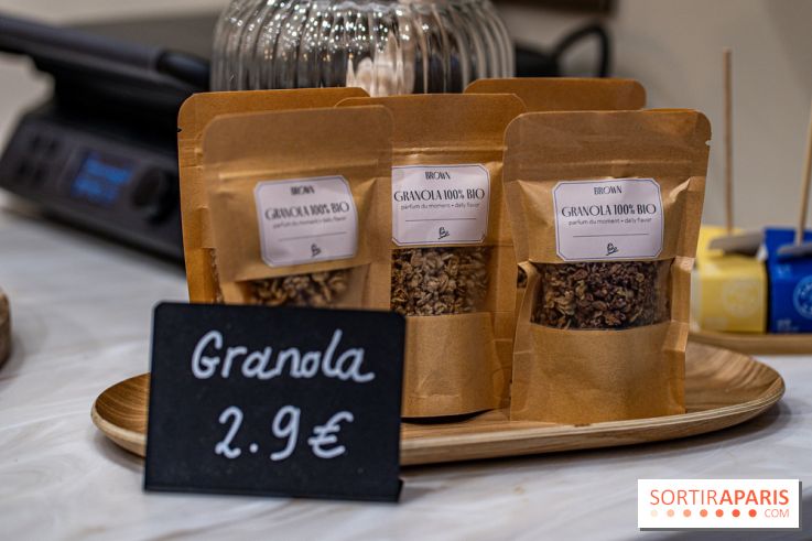 Brown Coffee shop -  A7C0149