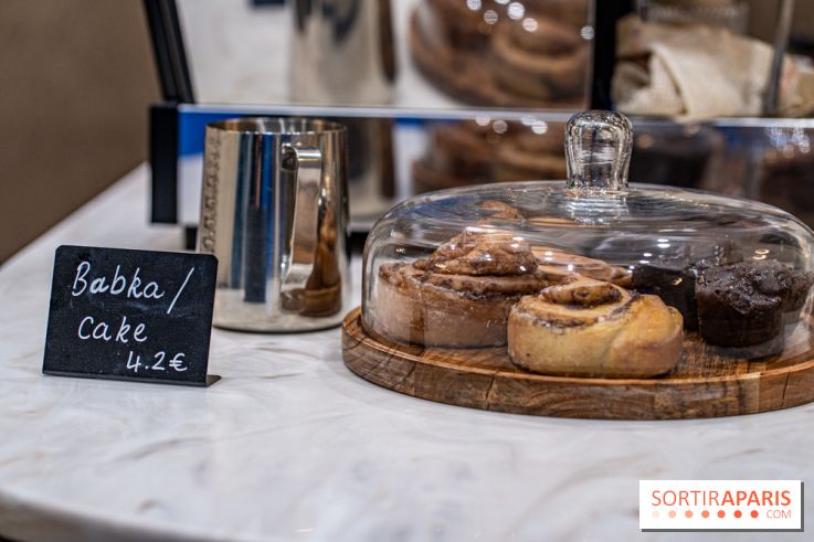 Brown Coffee shop -  A7C0150