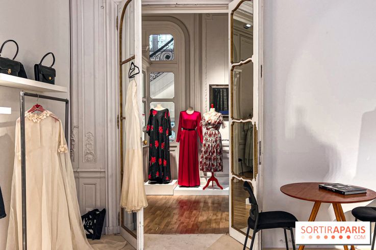 Exposition de la Collection Didier Ludot chez Bonhams Cornette de Saint Cyr - IMG 8706 jpg