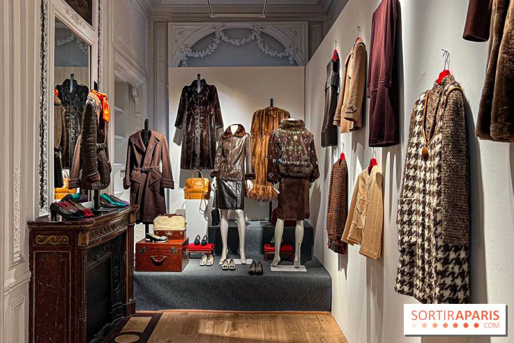 Exposition de la Collection Didier Ludot chez Bonhams Cornette de Saint Cyr - IMG 8737 jpg