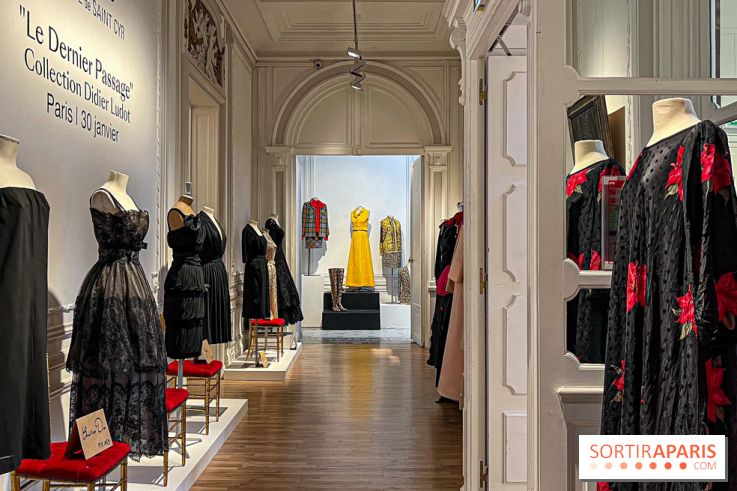 Exposition de la Collection Didier Ludot chez Bonhams Cornette de Saint Cyr - IMG 8780 jpg