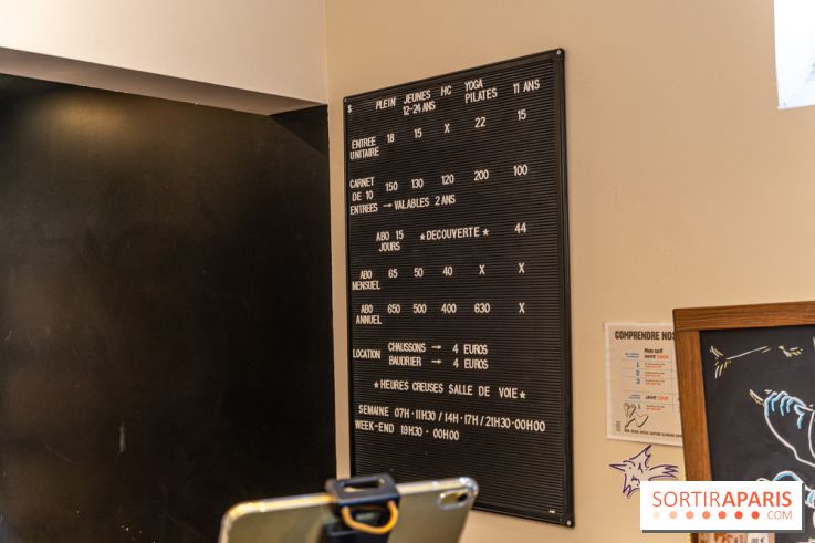 Climbing District Sèvres-Lecourbe, la salle d'escalade dans l'ancienne église Sainte-Rita dans le 15e -  A7C2074