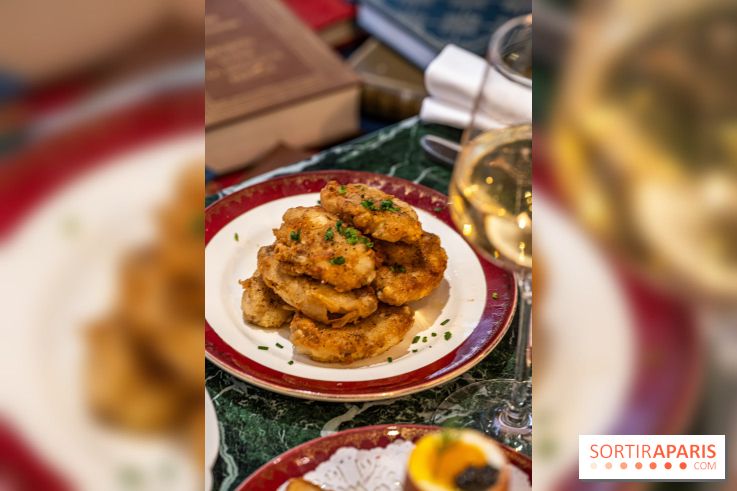 Le Bistro des Livres, le restaurant français pour les amoureux des bouquins -  cuisses de grenouille