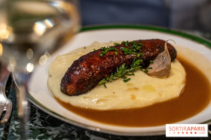 Le Bistro des Livres, le restaurant français pour les amoureux des bouquins -  saucisse purée 