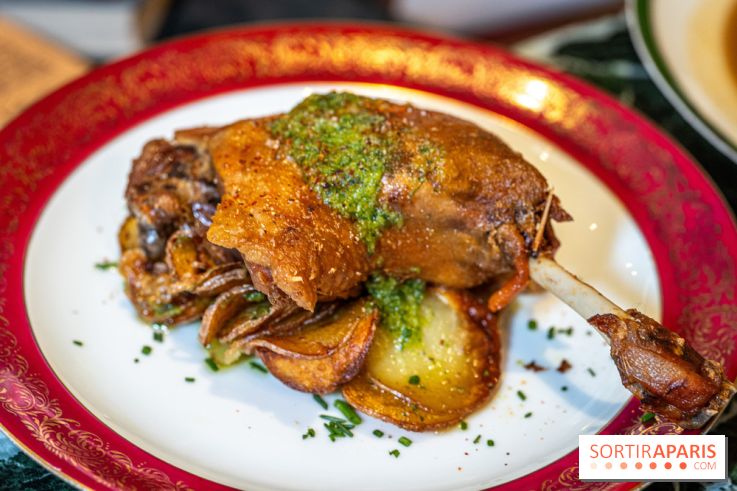 Le Bistro des Livres, le restaurant français pour les amoureux des bouquins -  canard confit
