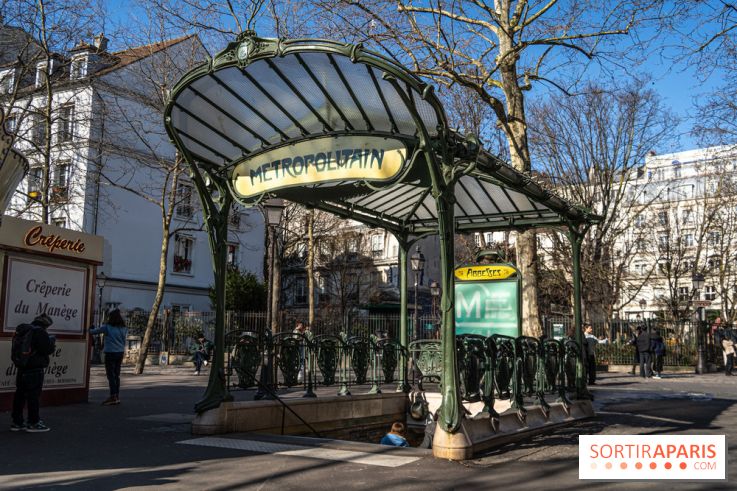 Station Abbesses - métro parisien