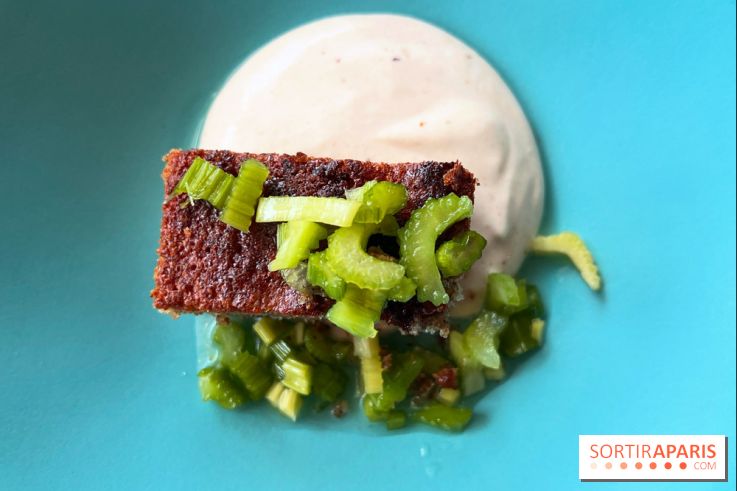 Sauvage - Gâteau aux noix, marrons, céleri