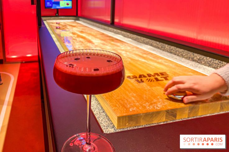 Pucks, l'enseigne de shuffleboard à Poissonnière - IMG 4441