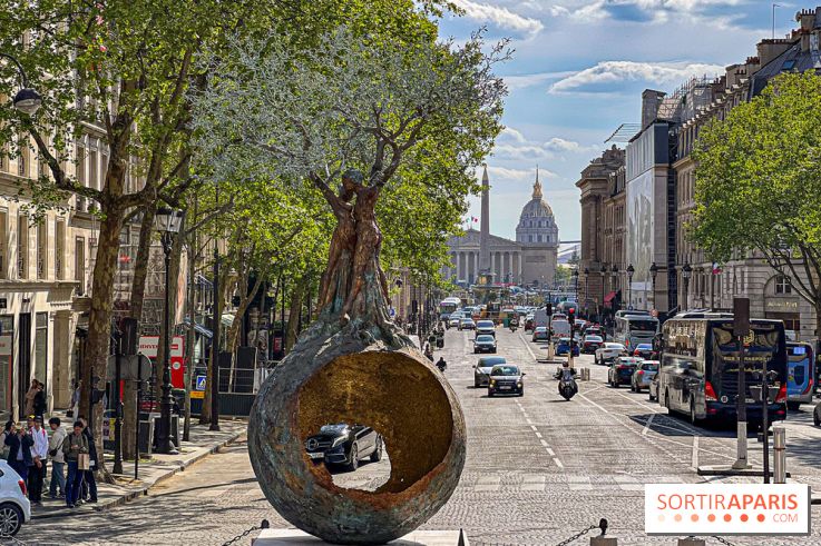 Exposition en plein air des œuvres monumentales d'Andrea Roggi, quartier Faubourg Saint-Honoré - image00011