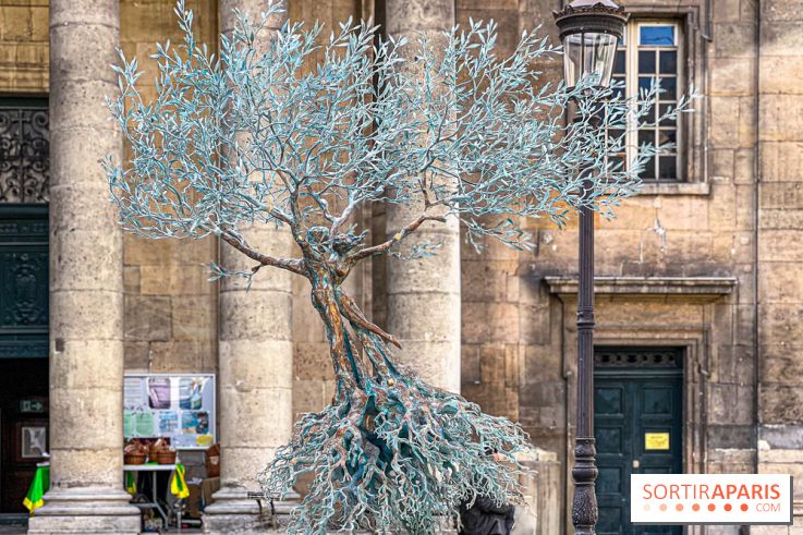 Exposition en plein air des œuvres monumentales d'Andrea Roggi, quartier Faubourg Saint-Honoré - image00025