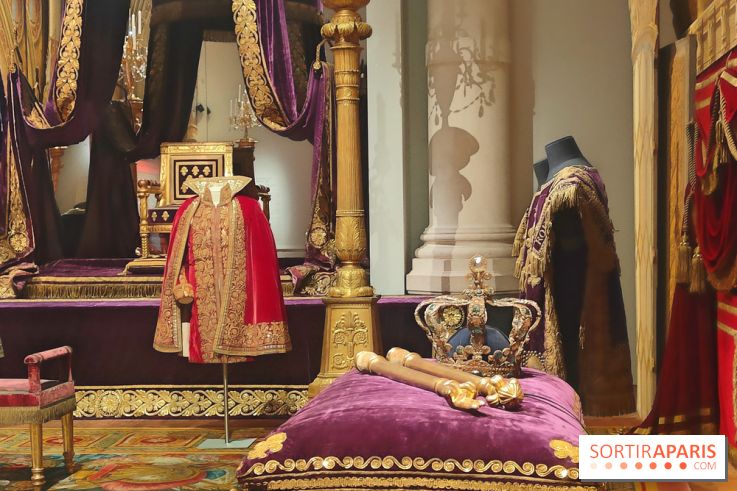 Le Dernier sacre : l'exposition immersive dans les coulisses d'un couronnement au Mobilier national
