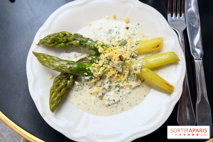 Le Cochon à l'Oreille - Asperges, sauce mimosa