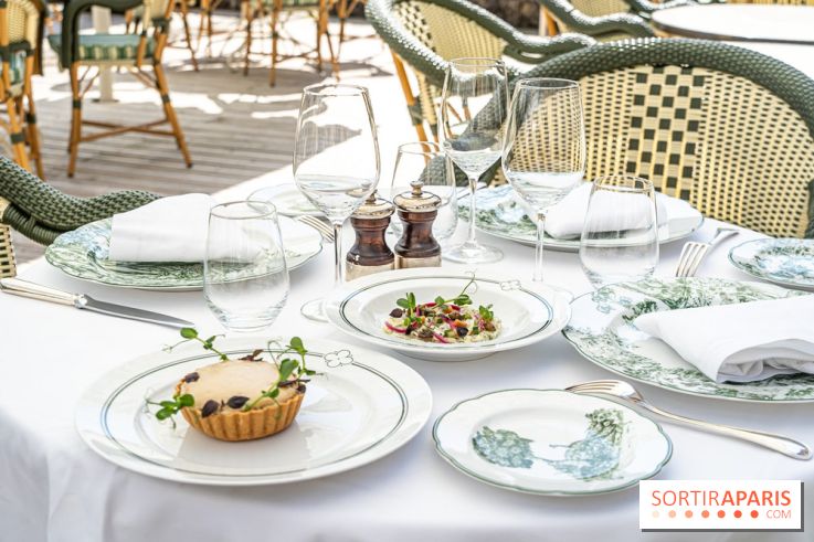 Les Chasses, le restaurant insolite avec une superbe terrasse à l'Abbaye des vaux de Cernay dans les Yvelines