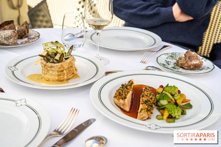 Les Chasses, le restaurant insolite avec une superbe terrasse à l'Abbaye des vaux de Cernay dans les Yvelines